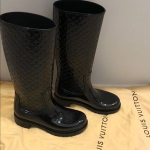 Rain boots